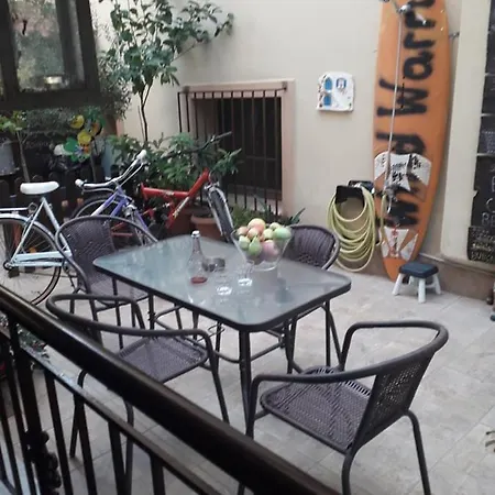 Alikes Close To International Airport And Rafina Port * Artemida (Attica)