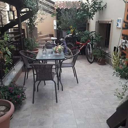 Alikes Close To International Airport And Rafina Port Apartment Artemida (Attica)
