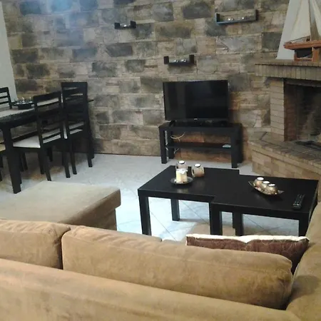 Apartment Alikes Close To International Airport And Rafina Port Artemida (Attica)