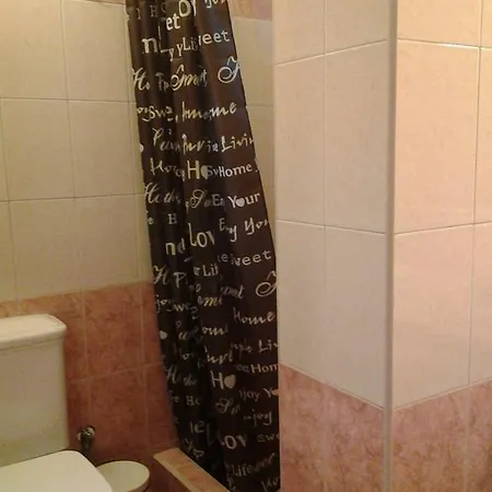 Apartment Alikes Close To International Airport And Rafina Port *