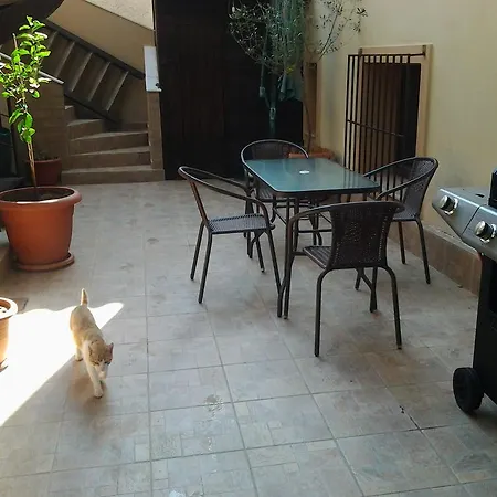 Apartment Alikes Close To International Airport And Rafina Port Artemida (Attica)