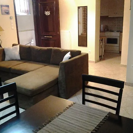 Alikes Close To International Airport And Rafina Port Apartment *