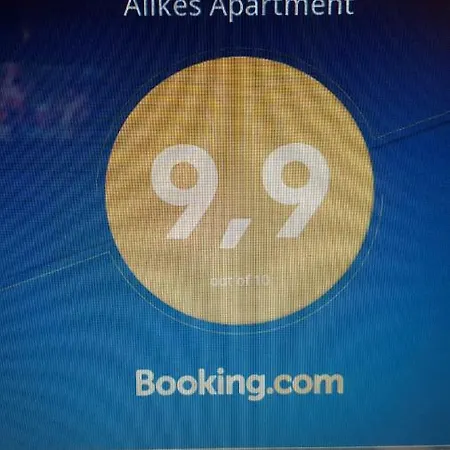 Alikes Close To International Airport And Rafina Port Apartment *