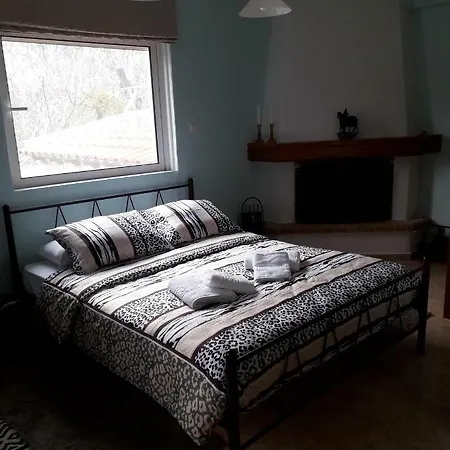 Apartment Alikes Close To International Airport And Rafina Port Artemida (Attica)